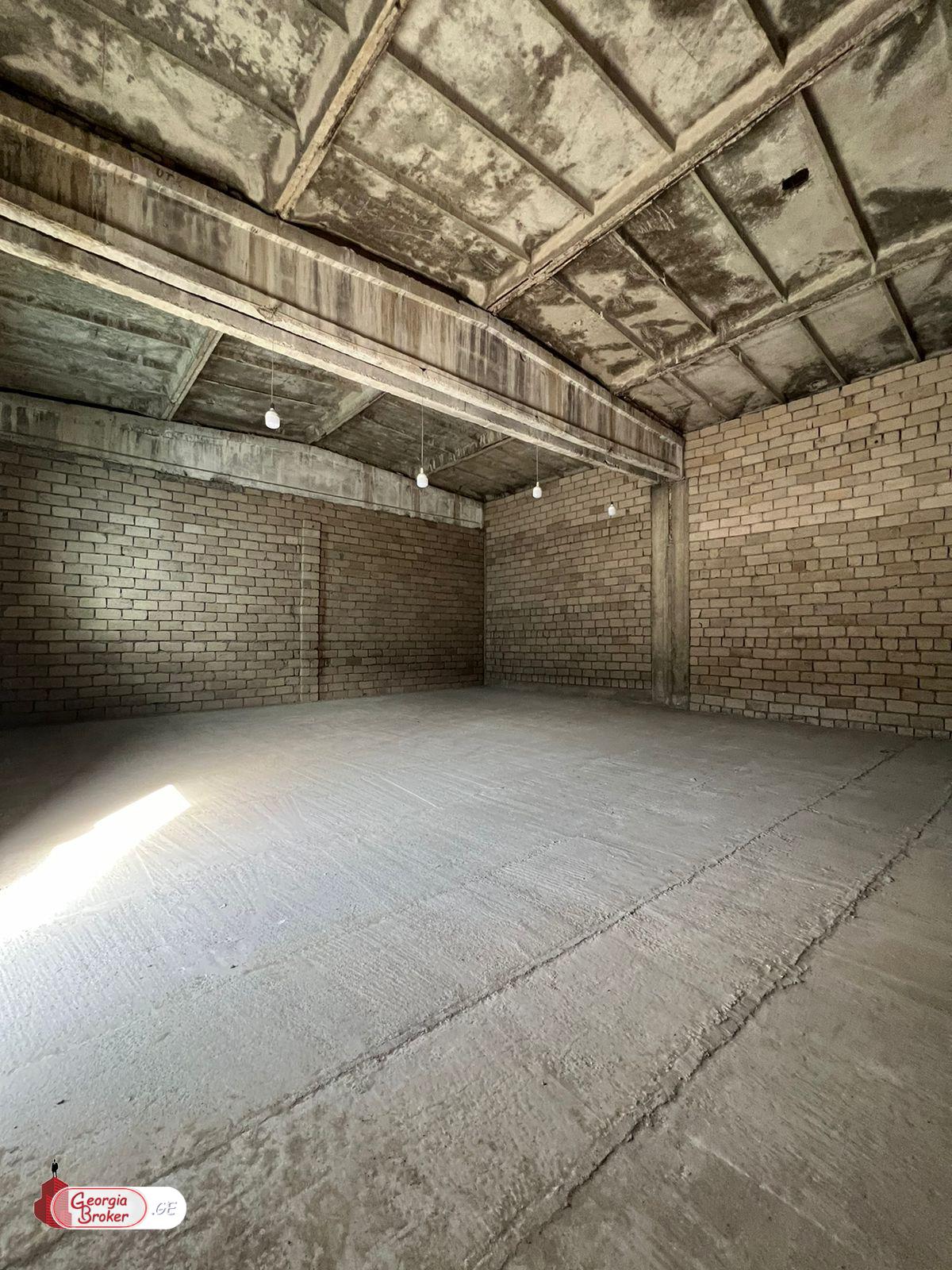 nearly repaired production space for rent