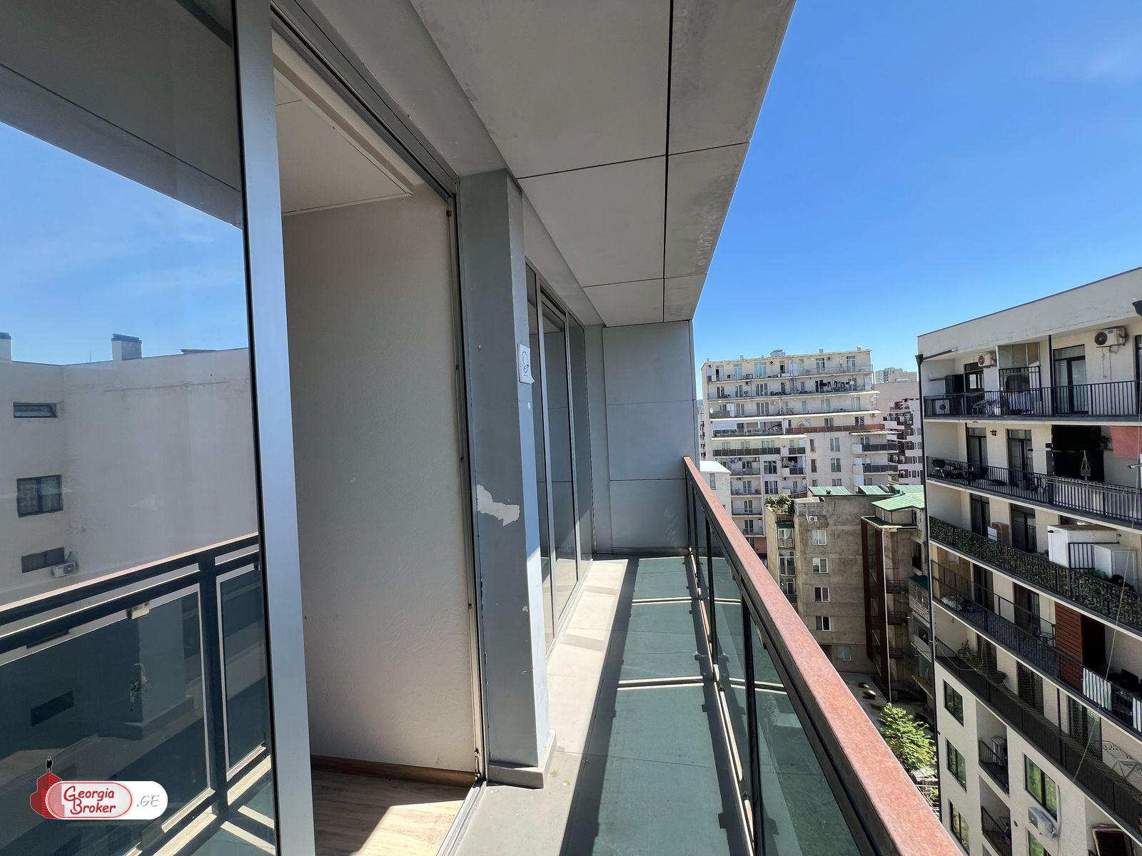 nearly repaired 7-room apartment for sale