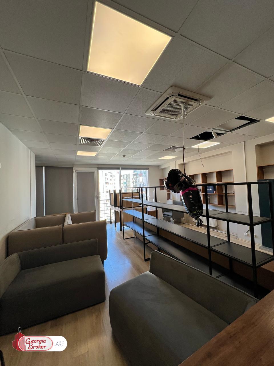 nearly repaired 7-room apartment for sale