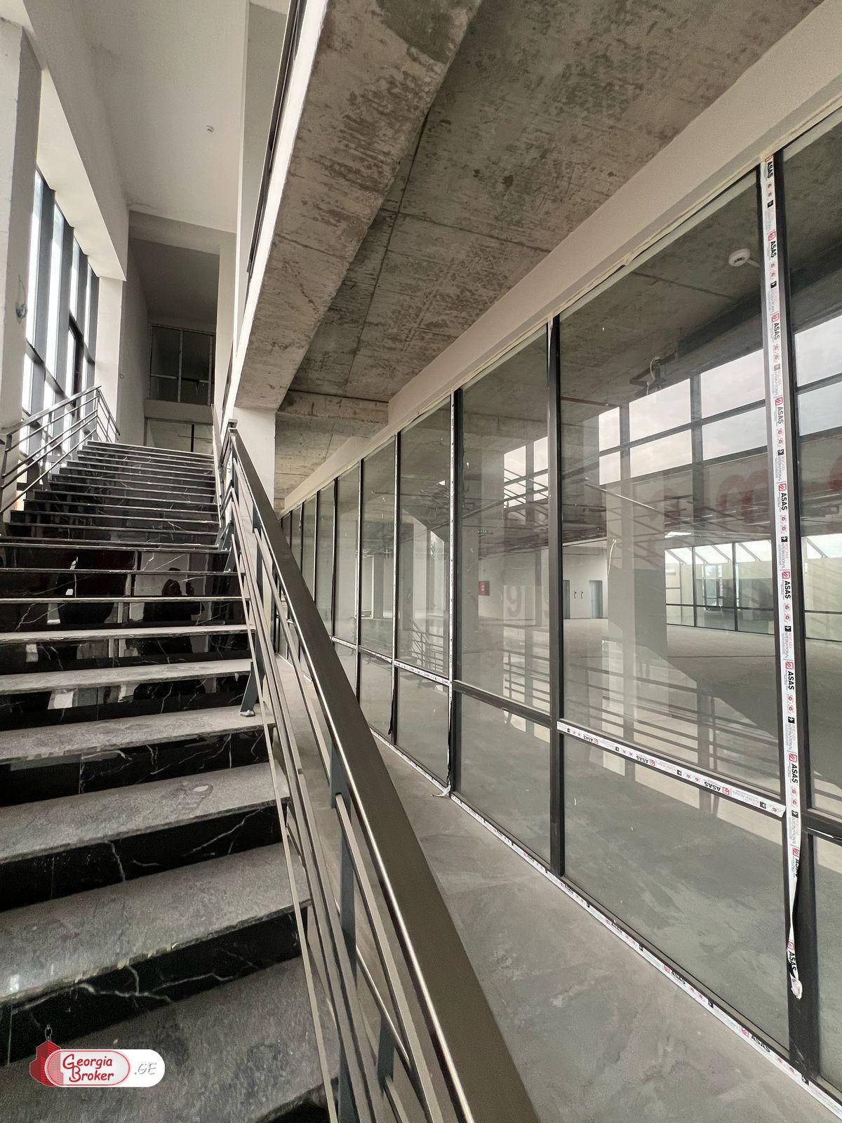 nearly repaired universal space for rent