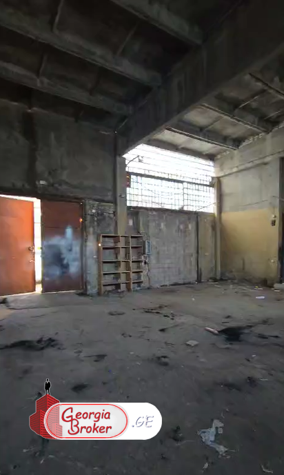 იყიდება ძველი გარემონტებული სასაწყობე ფართი
