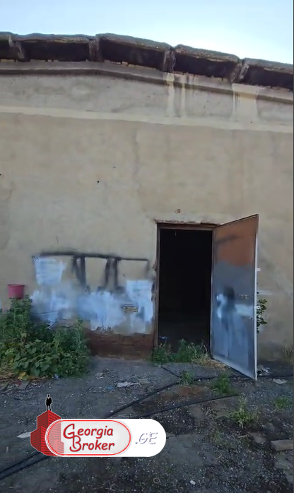 იყიდება ძველი გარემონტებული სასაწყობე ფართი