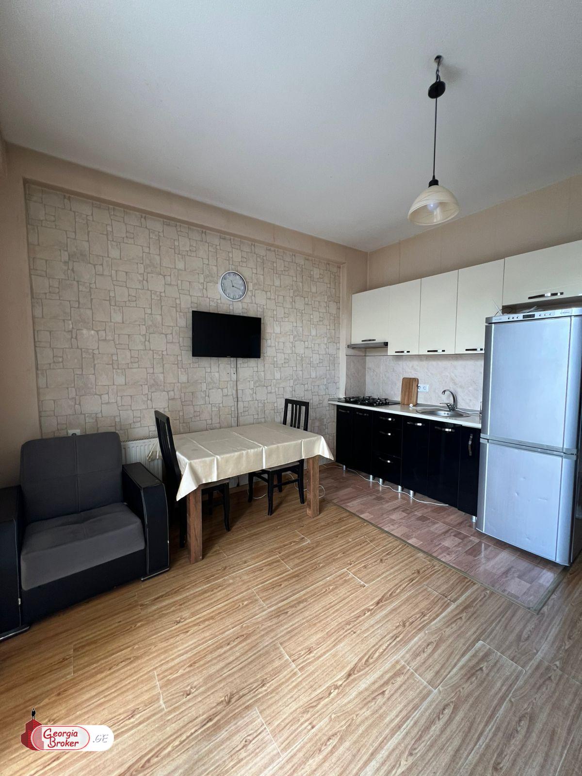 продается квартира с новым ремонтом 2-комнаты