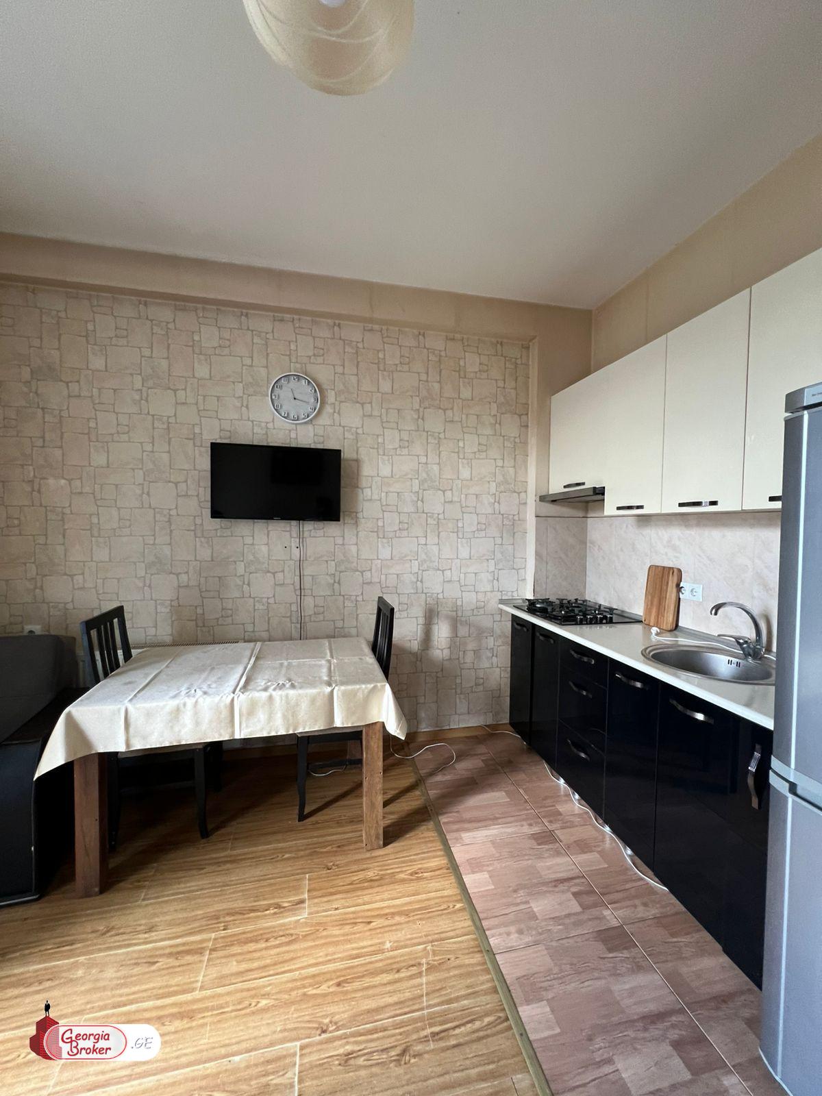 продается квартира с новым ремонтом 2-комнаты