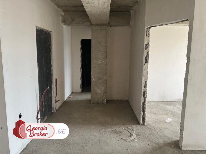 იყიდება ახალი აშენებული ბინა