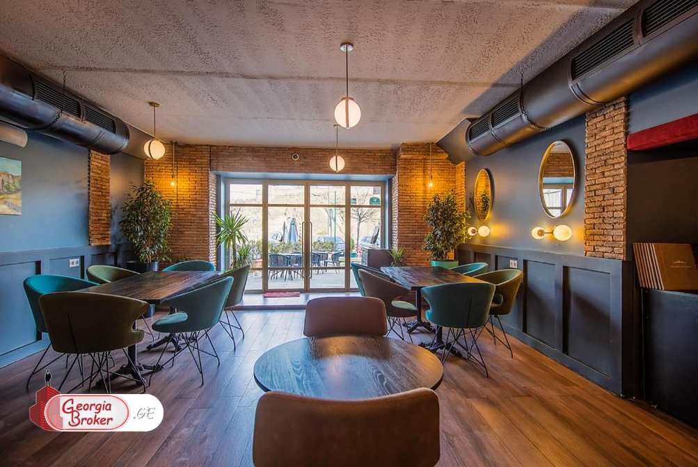 nearly repaired 11-room hotel for sale