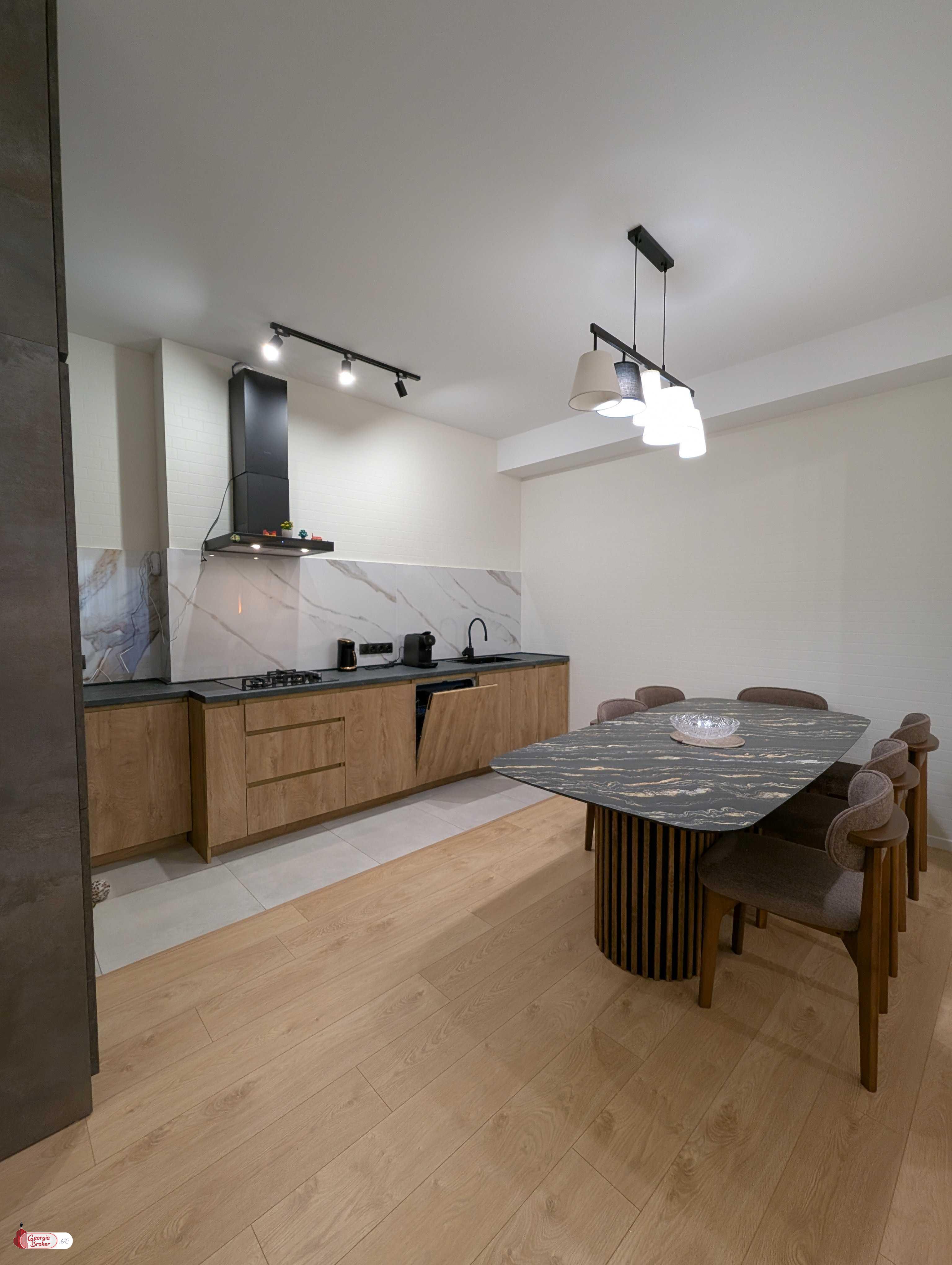 nearly repaired 3-room apartment for sale