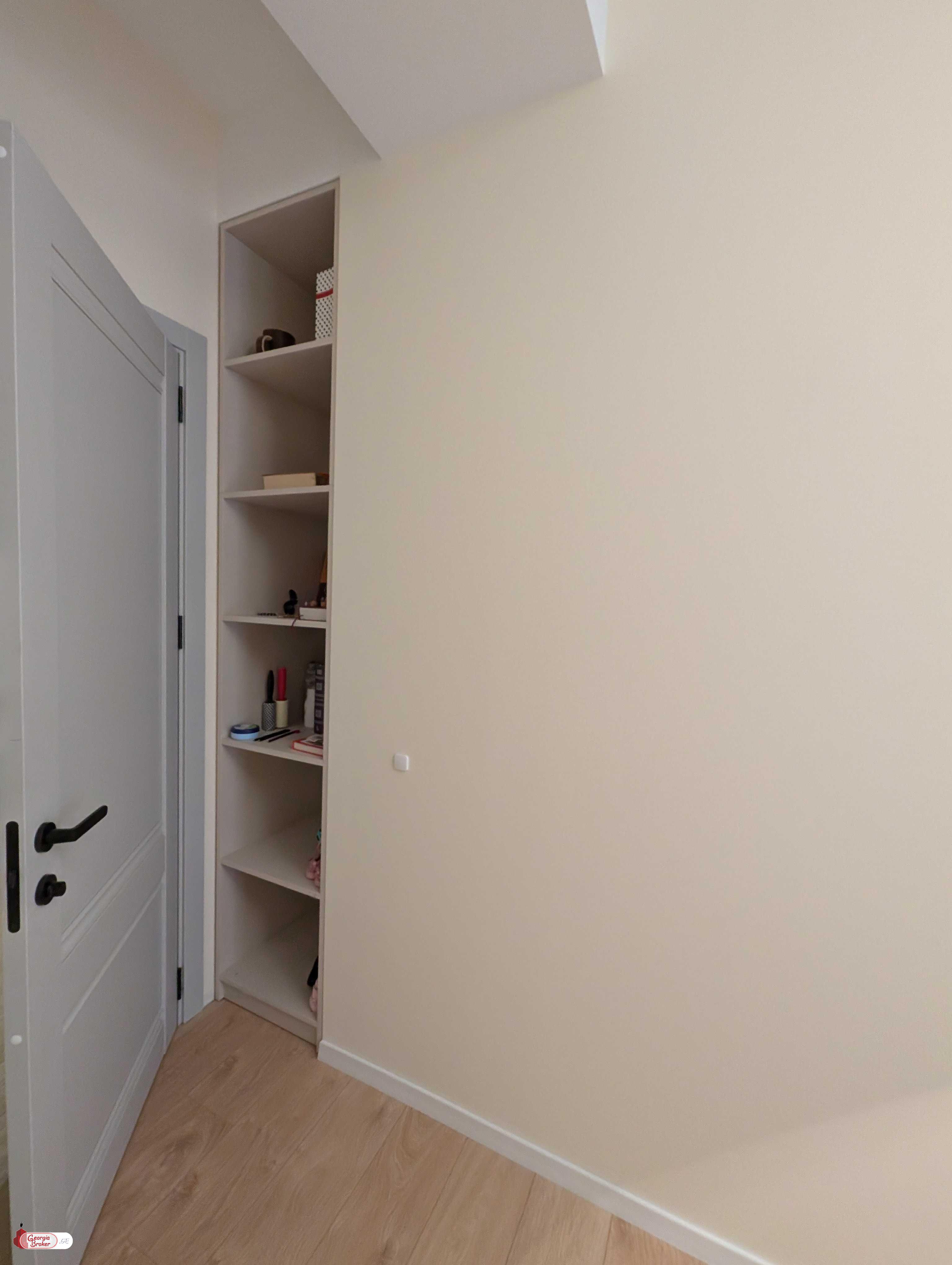 nearly repaired 3-room apartment for sale