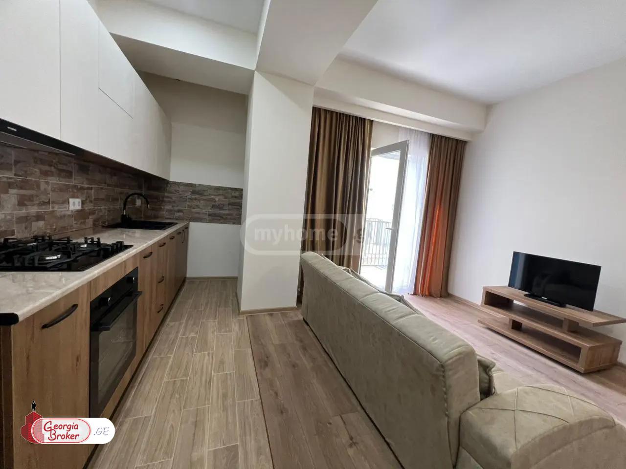 nearly repaired 2-room apartment for rent