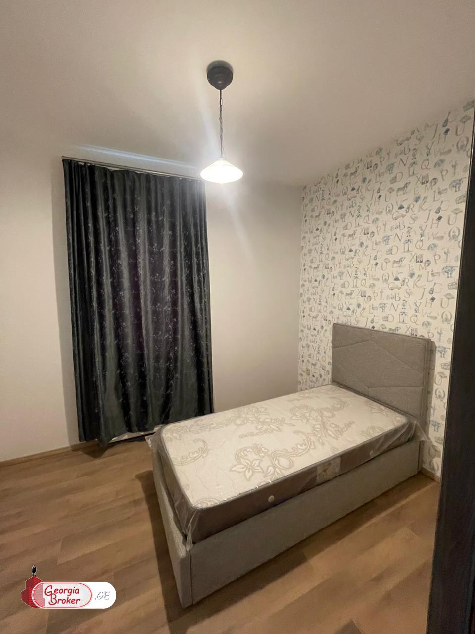 в аренду дом с новым ремонтом 5-комнат