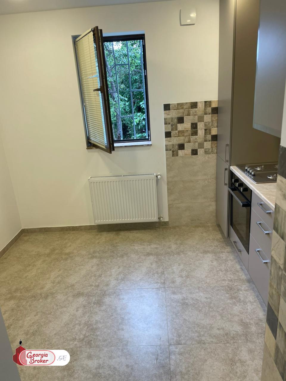 в аренду дом с новым ремонтом 5-комнат