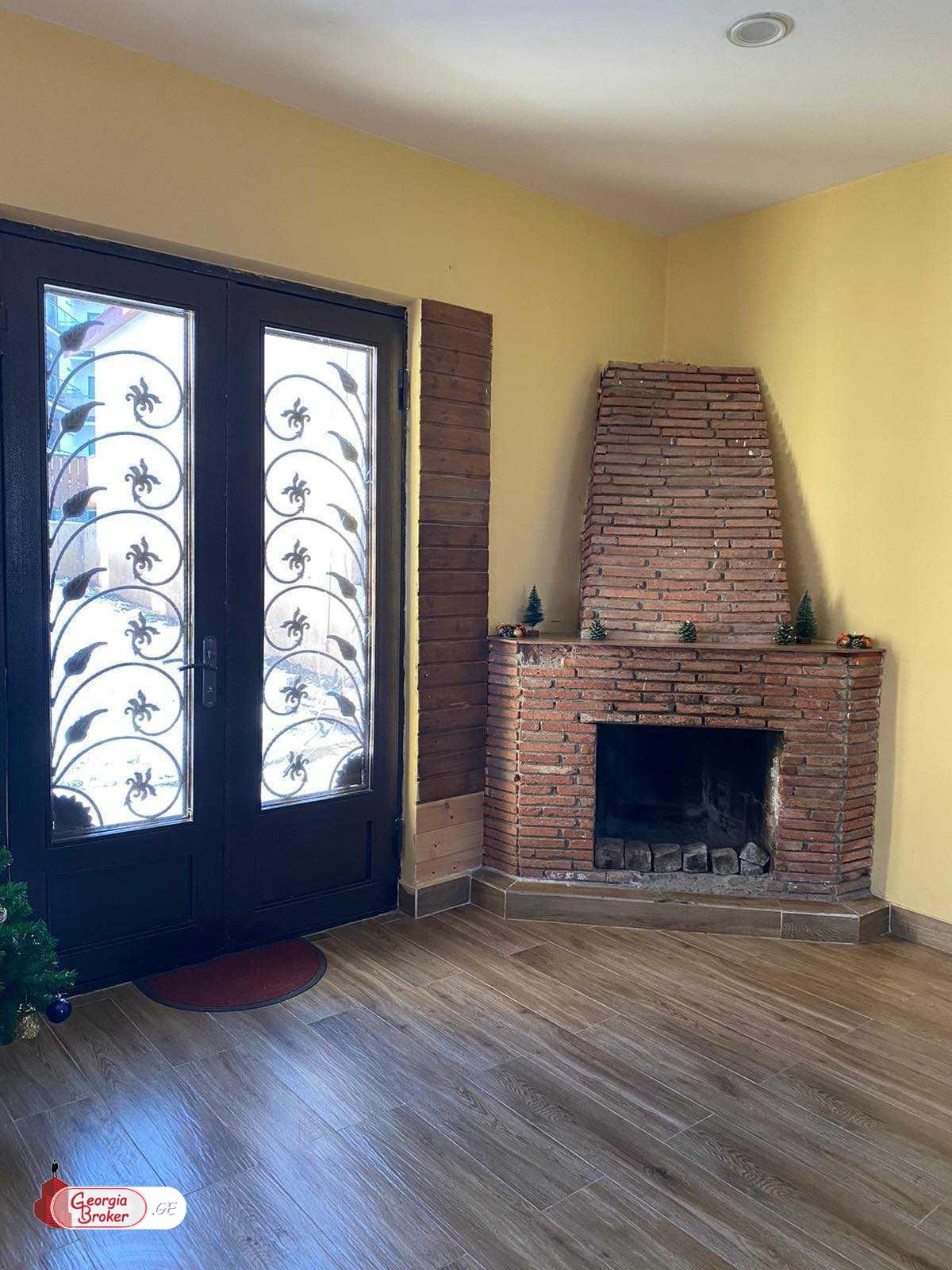 nearly repaired 3-room house for sale