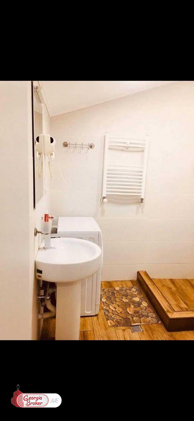 nearly repaired 4-room apartment for sale