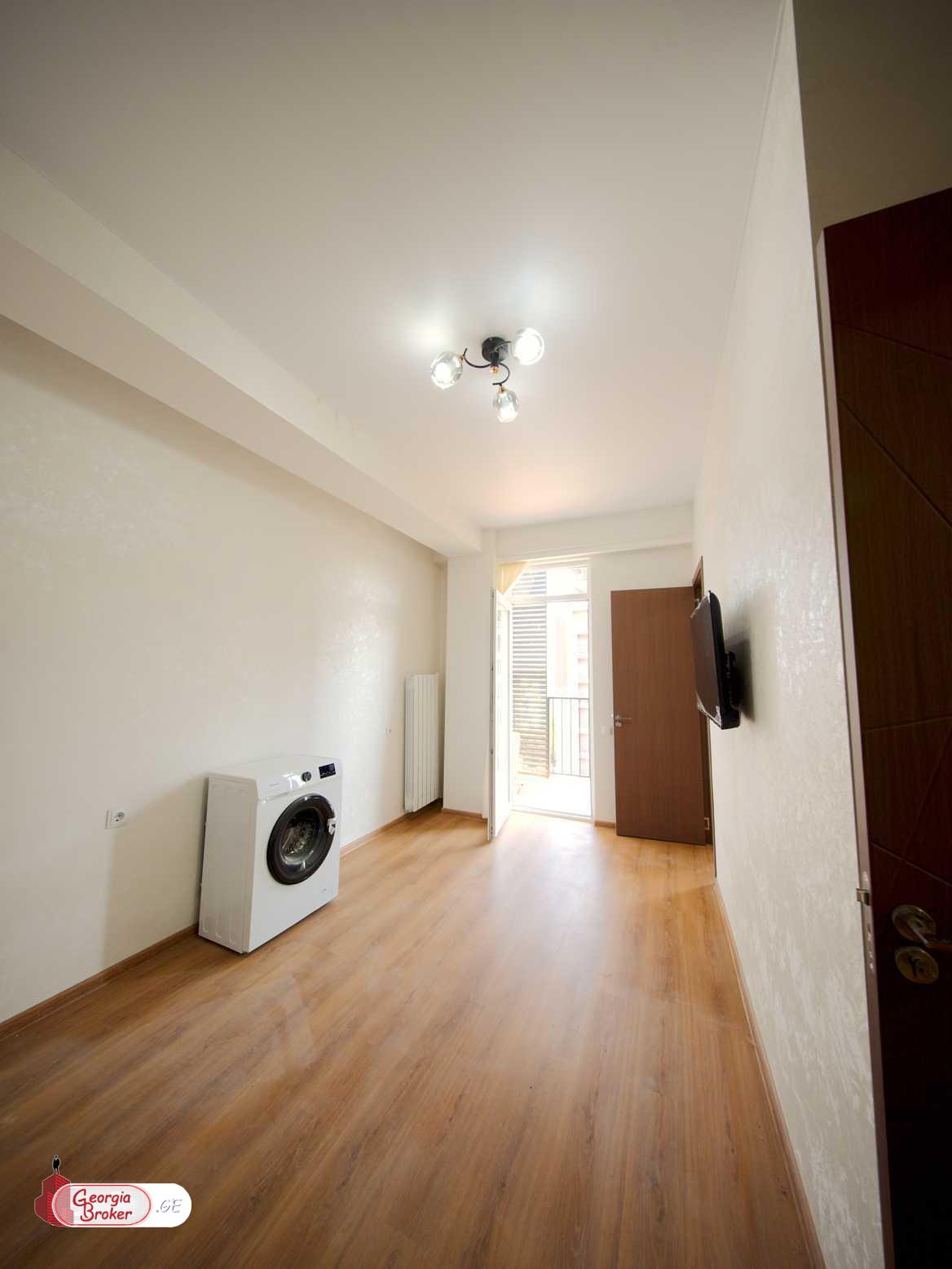 იყიდება ახალი გარემონტებული 2 ოთახიანი ბინა