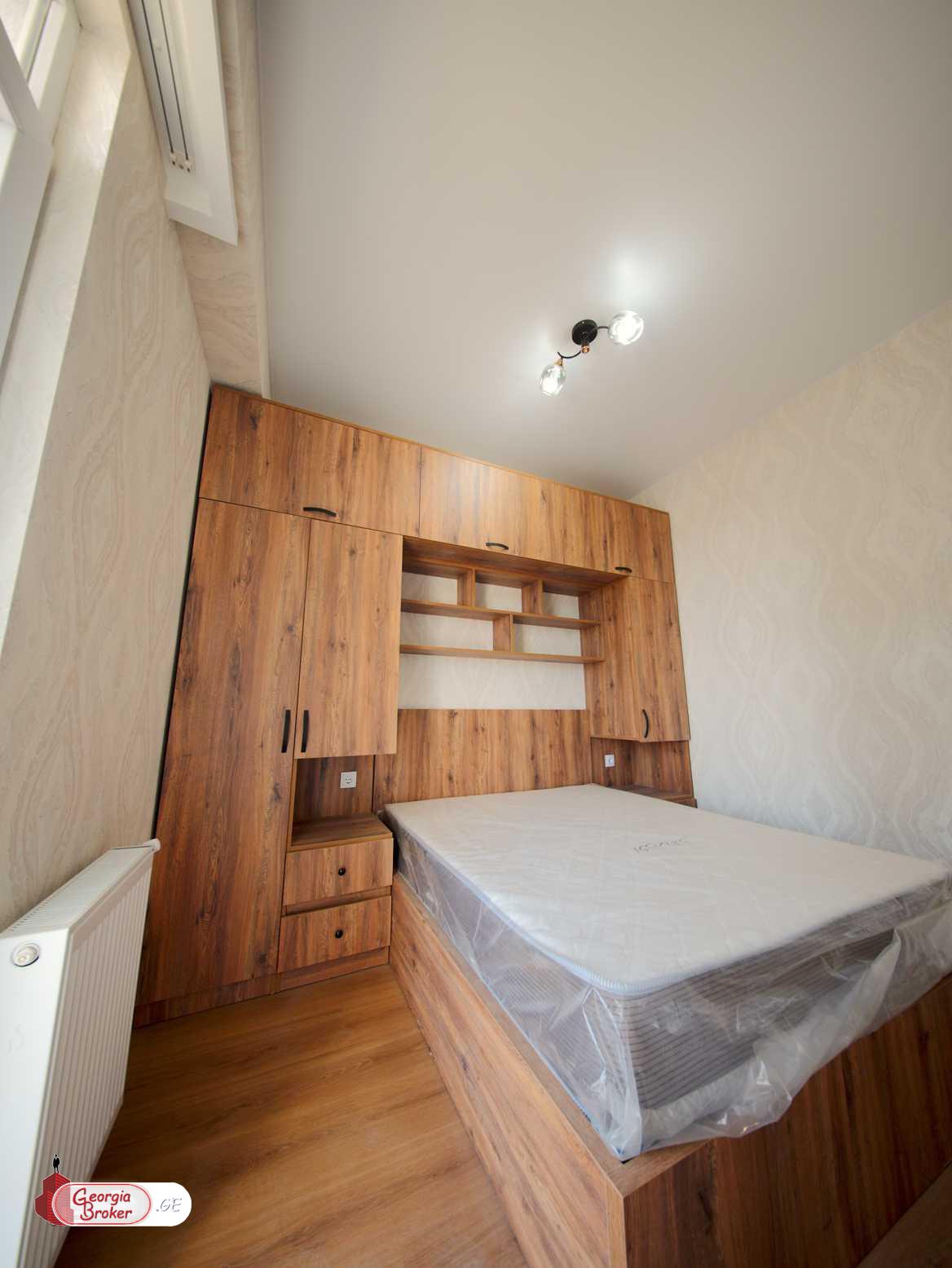 იყიდება ახალი გარემონტებული 2 ოთახიანი ბინა