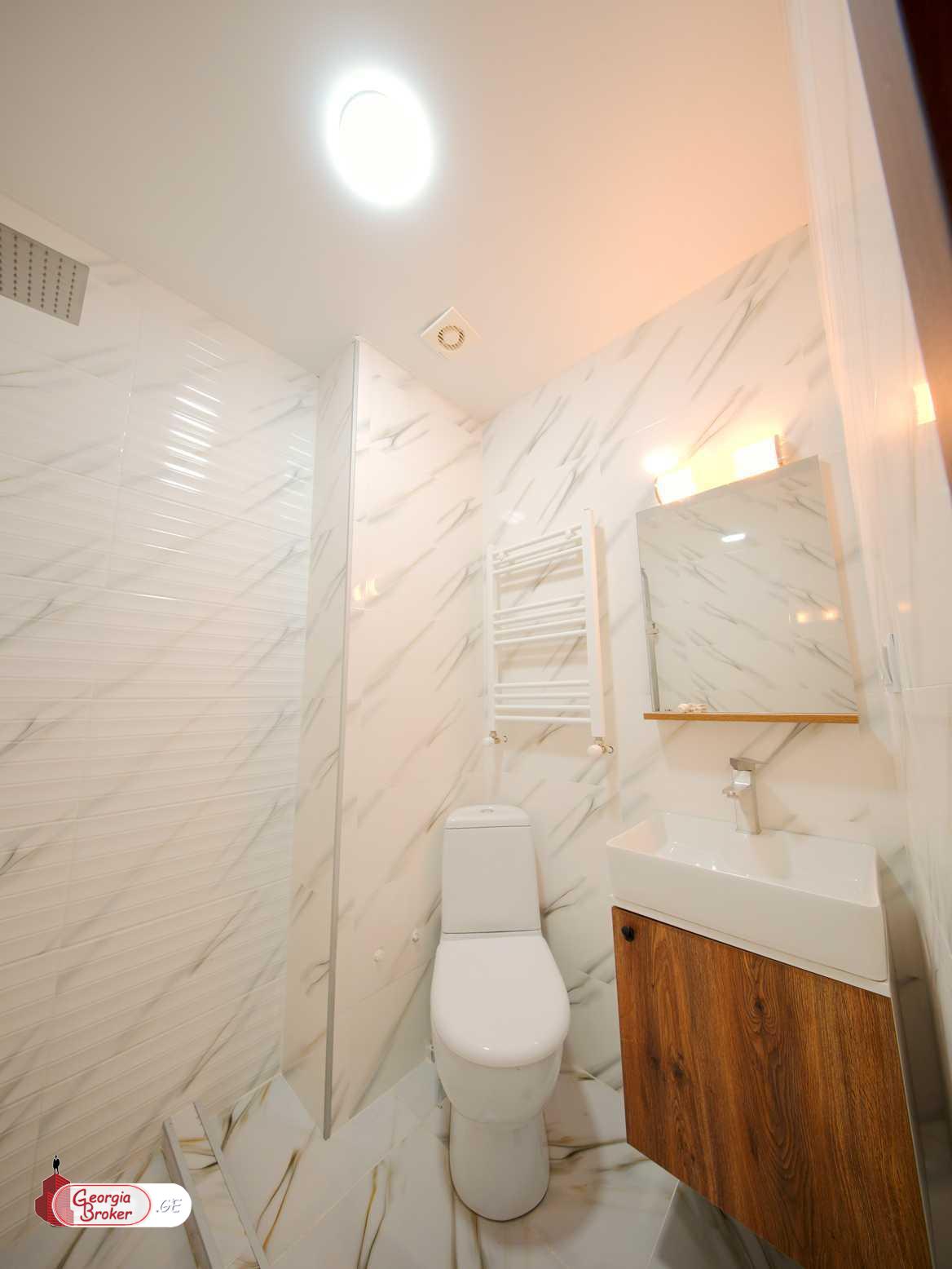 იყიდება ახალი გარემონტებული 3 ოთახიანი ბინა