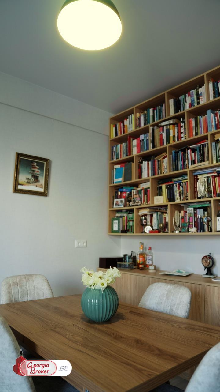 იყიდება ახალი გარემონტებული 2 ოთახიანი ბინა