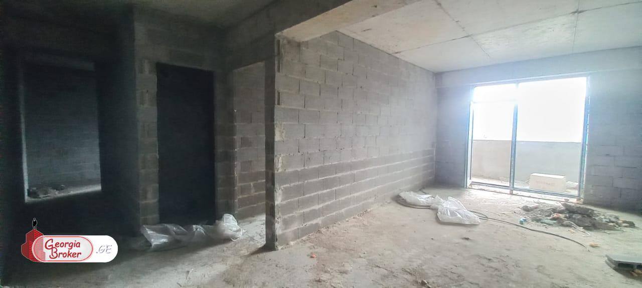 new build 4-room apartment for sale