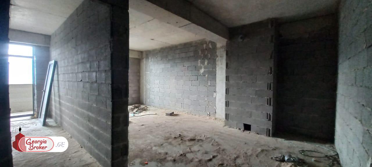 new build 4-room apartment for sale