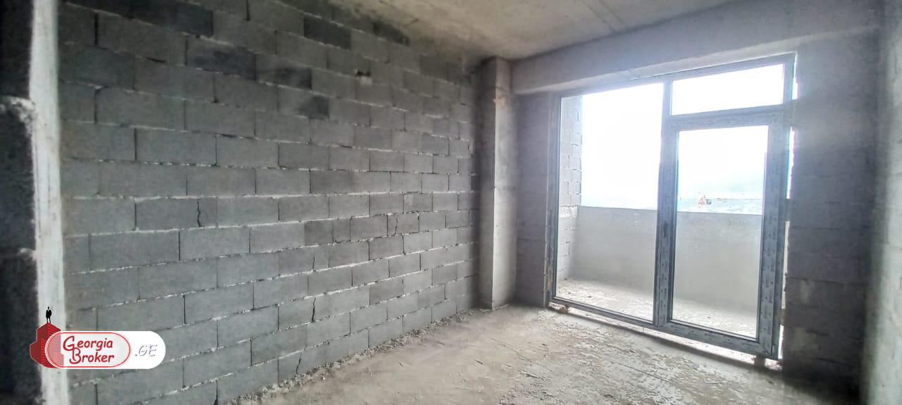 new build 4-room apartment for sale