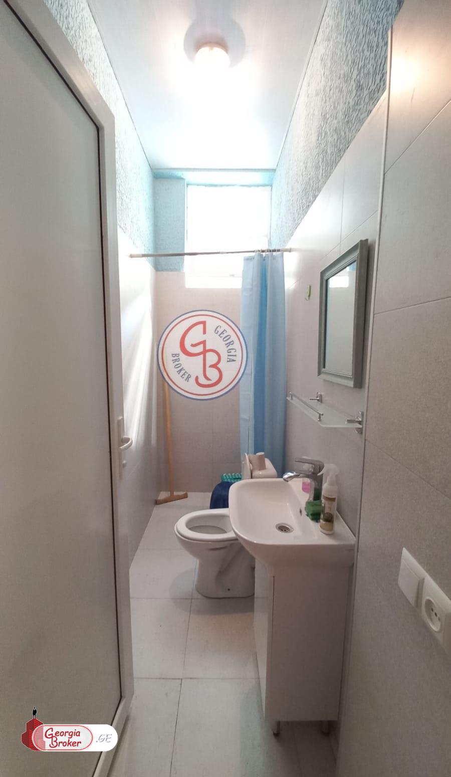 nearly repaired 1-room apartment for rent