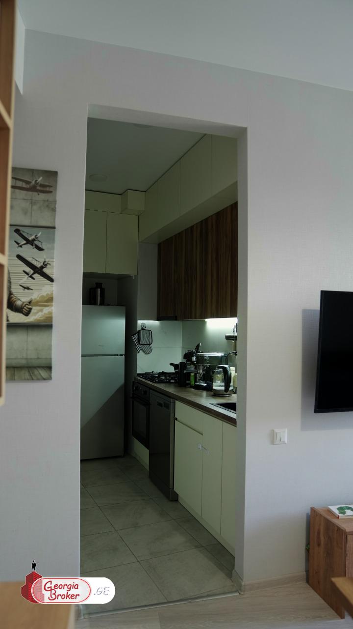 იყიდება ახალი გარემონტებული 2 ოთახიანი ბინა