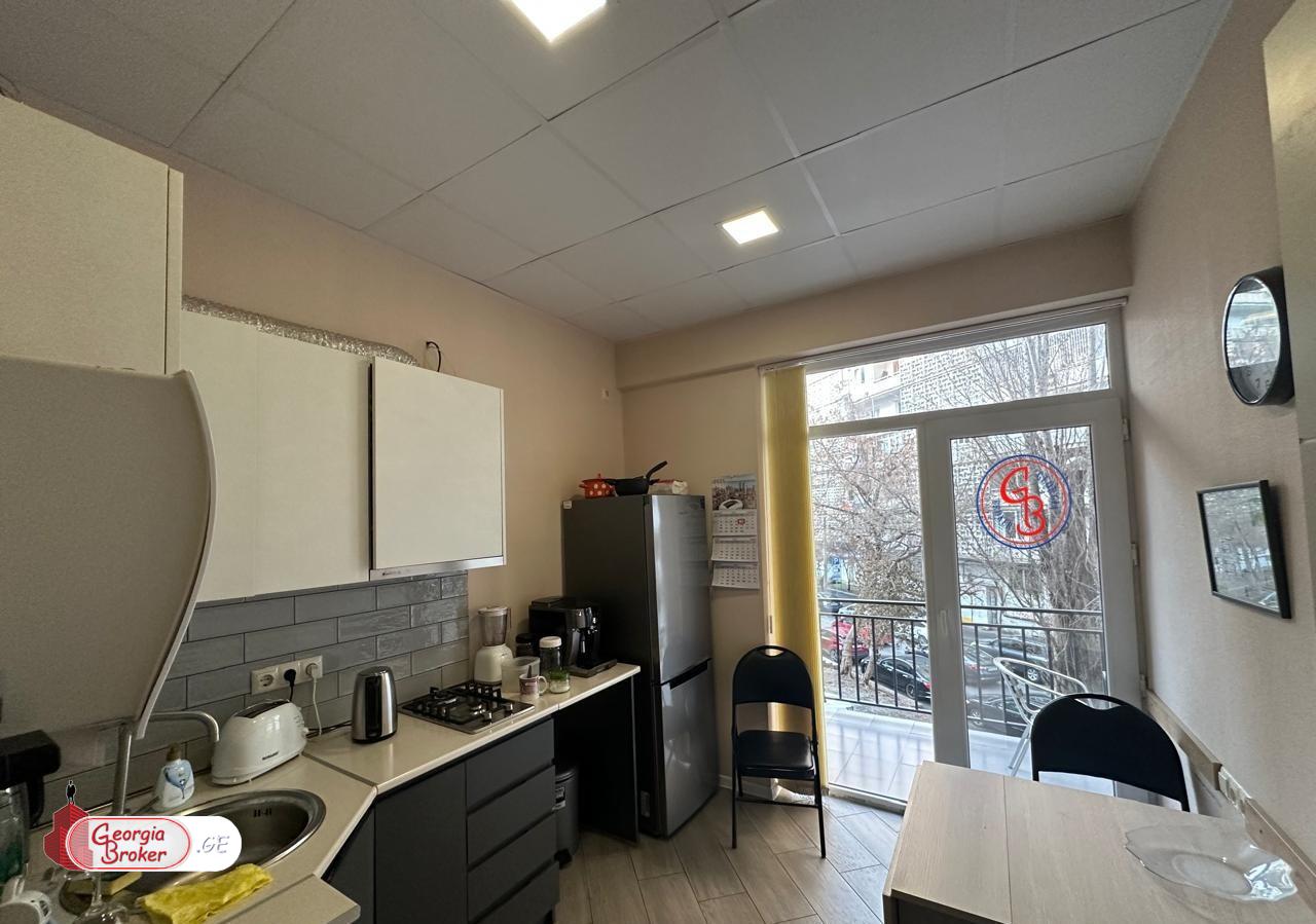 ქირავდება ახალი გარემონტებული საოფისე ფართი