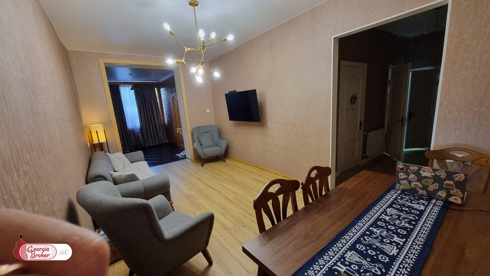 nearly repaired 4-room apartment for sale