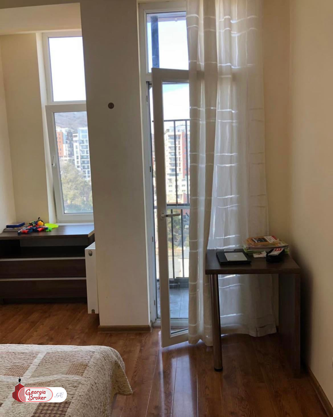 nearly repaired 3-room apartment for rent