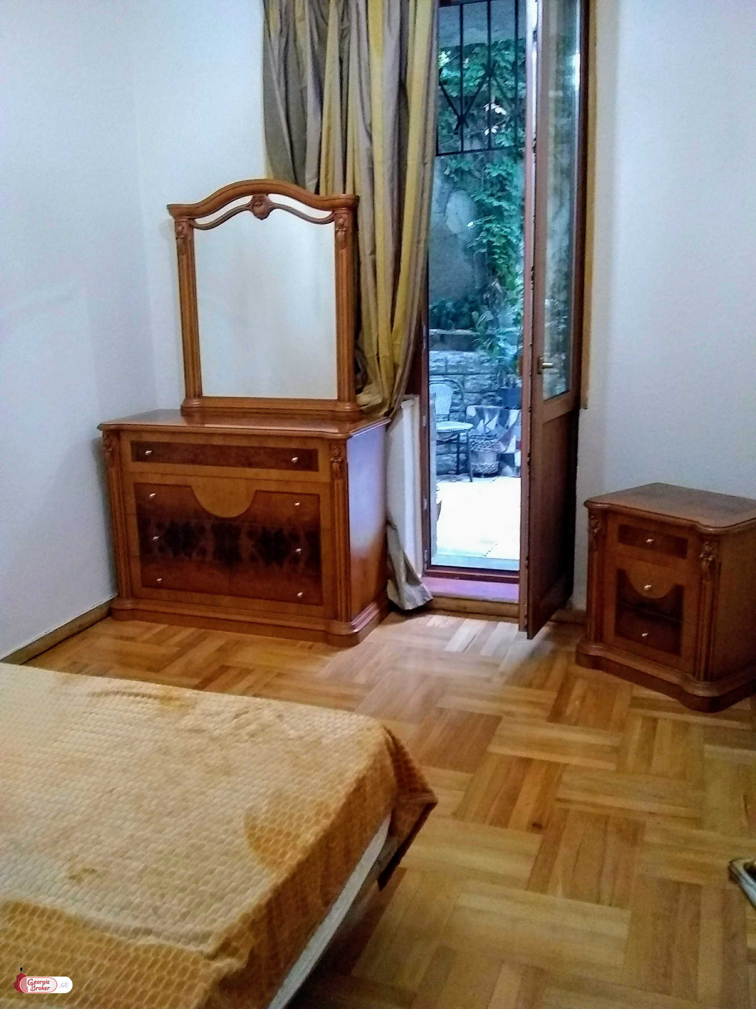 nearly repaired 3-room apartment for sale