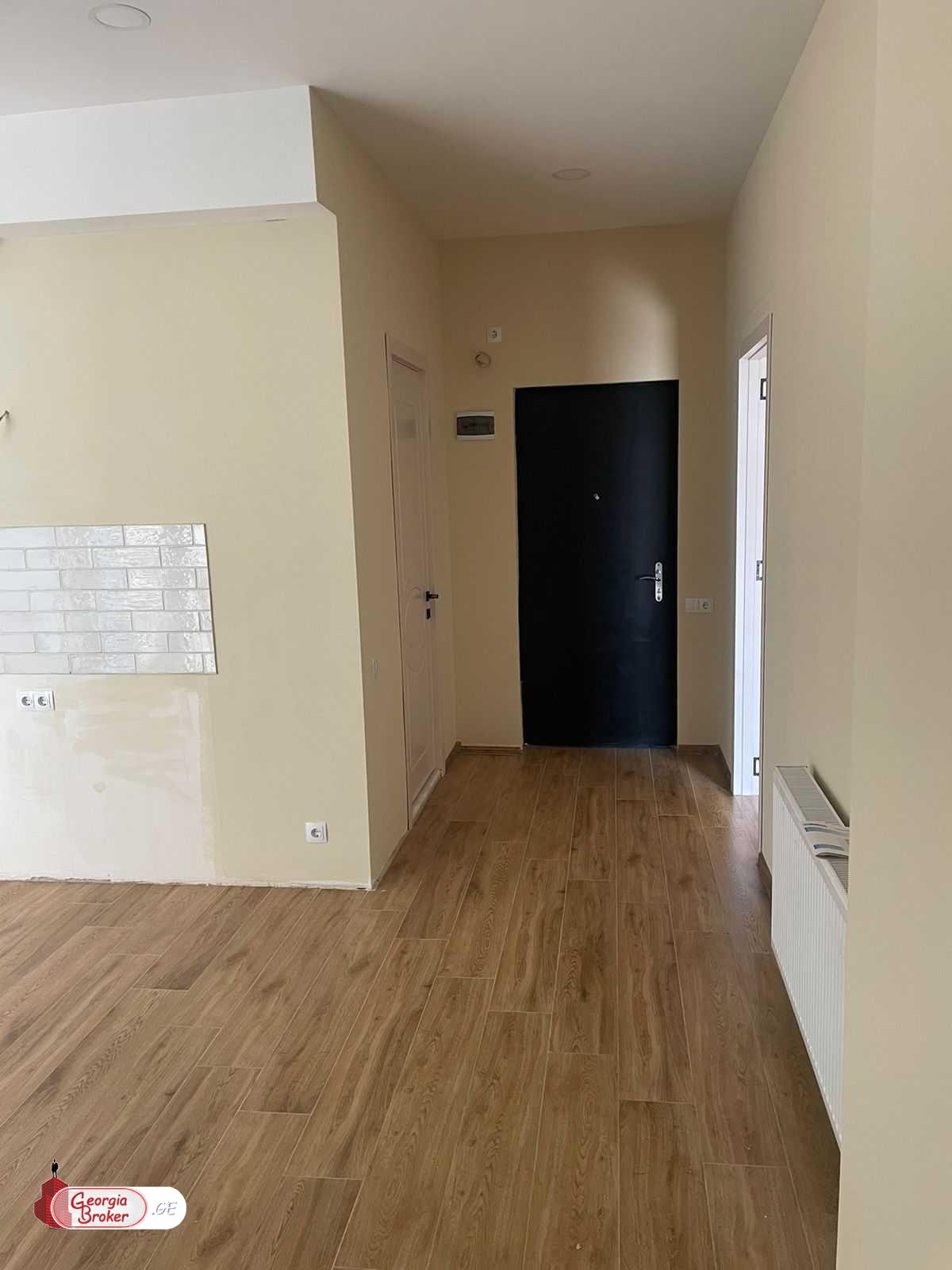 nearly repaired 2-room apartment for sale