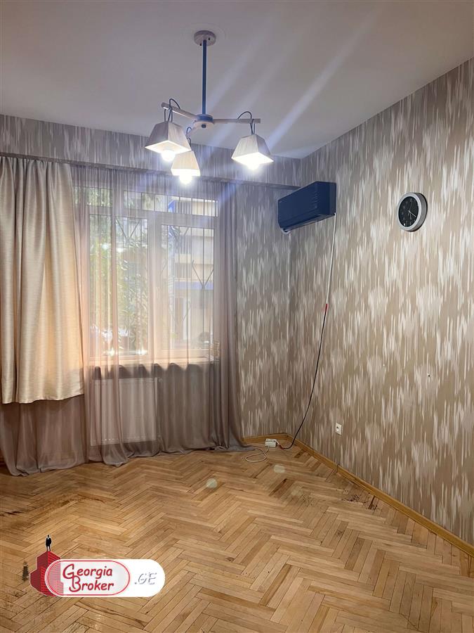 nearly repaired 4-room apartment for sale