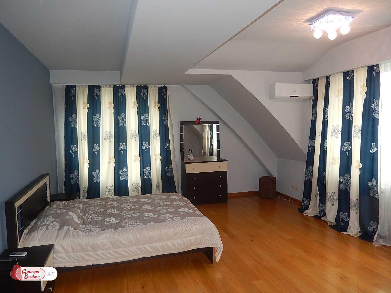 nearly repaired 4-room apartment for sale