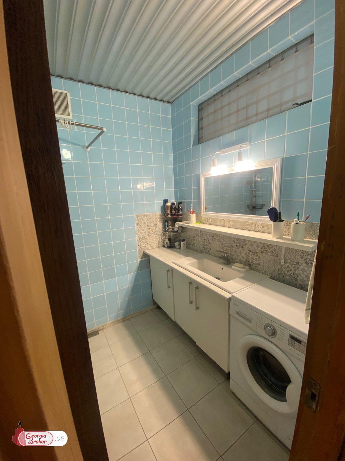 nearly repaired 4-room apartment for sale