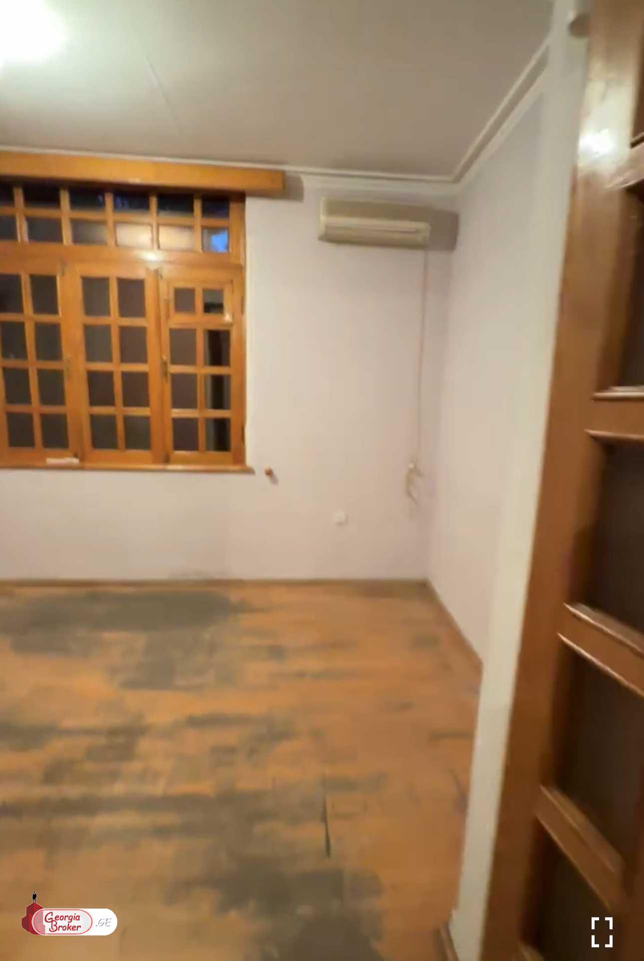 nearly repaired 7-room apartment for sale