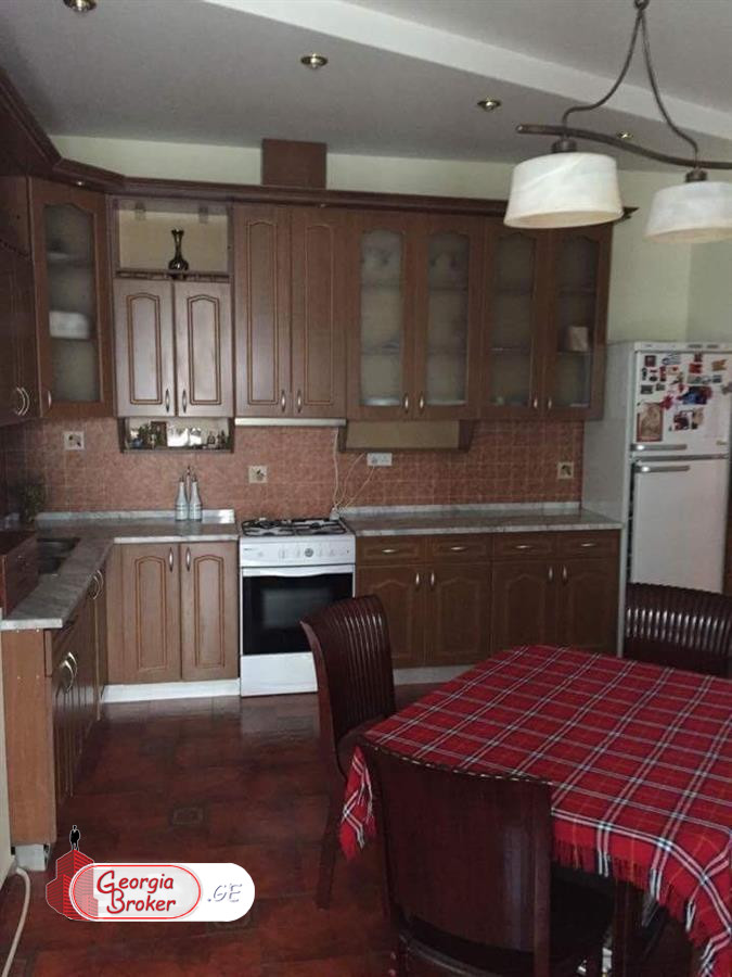 nearly repaired 4-room apartment for sale