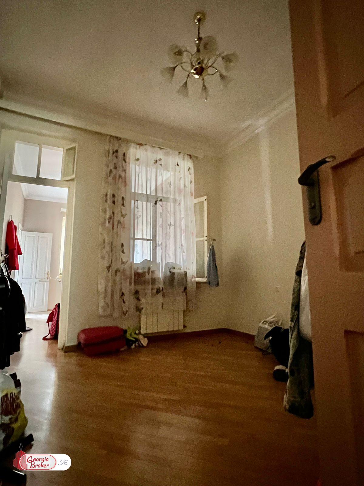 nearly repaired 4-room apartment for sale