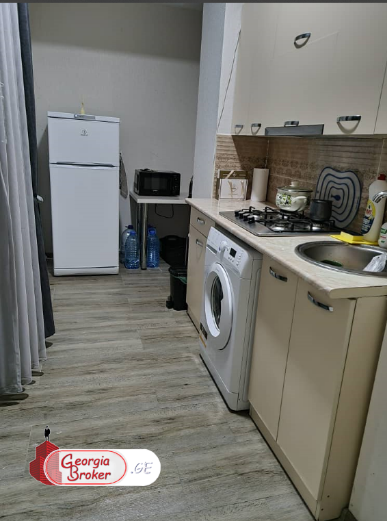 nearly repaired 2-room apartment for sale