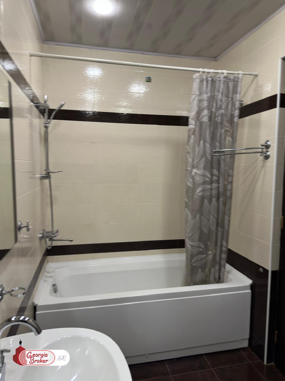 იყიდება ახალი გარემონტებული 4 ოთახიანი ბინა