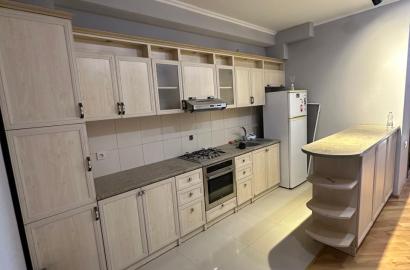 იყიდება ახალი გარემონტებული 3 ოთახიანი ბინა