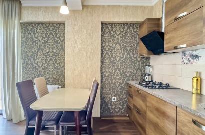 იყიდება ახალი გარემონტებული 3 ოთახიანი ბინა