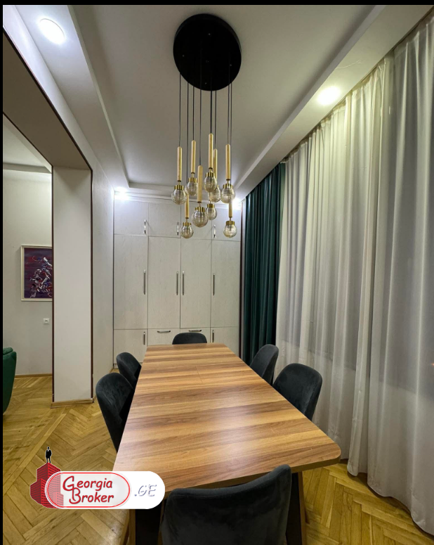 იყიდება ახალი გარემონტებული 4 ოთახიანი ბინა