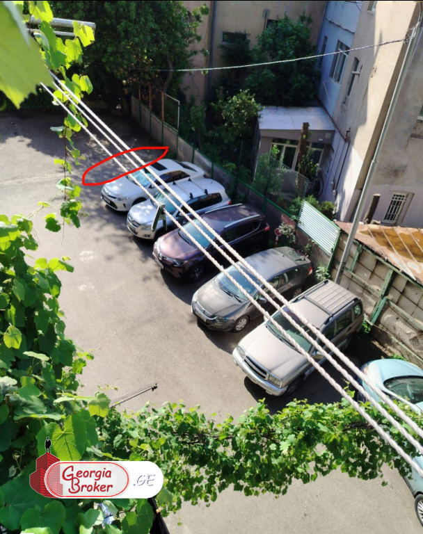 იყიდება ახალი გარემონტებული 3 ოთახიანი ბინა