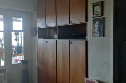 old repaired 3-room apartment for sale