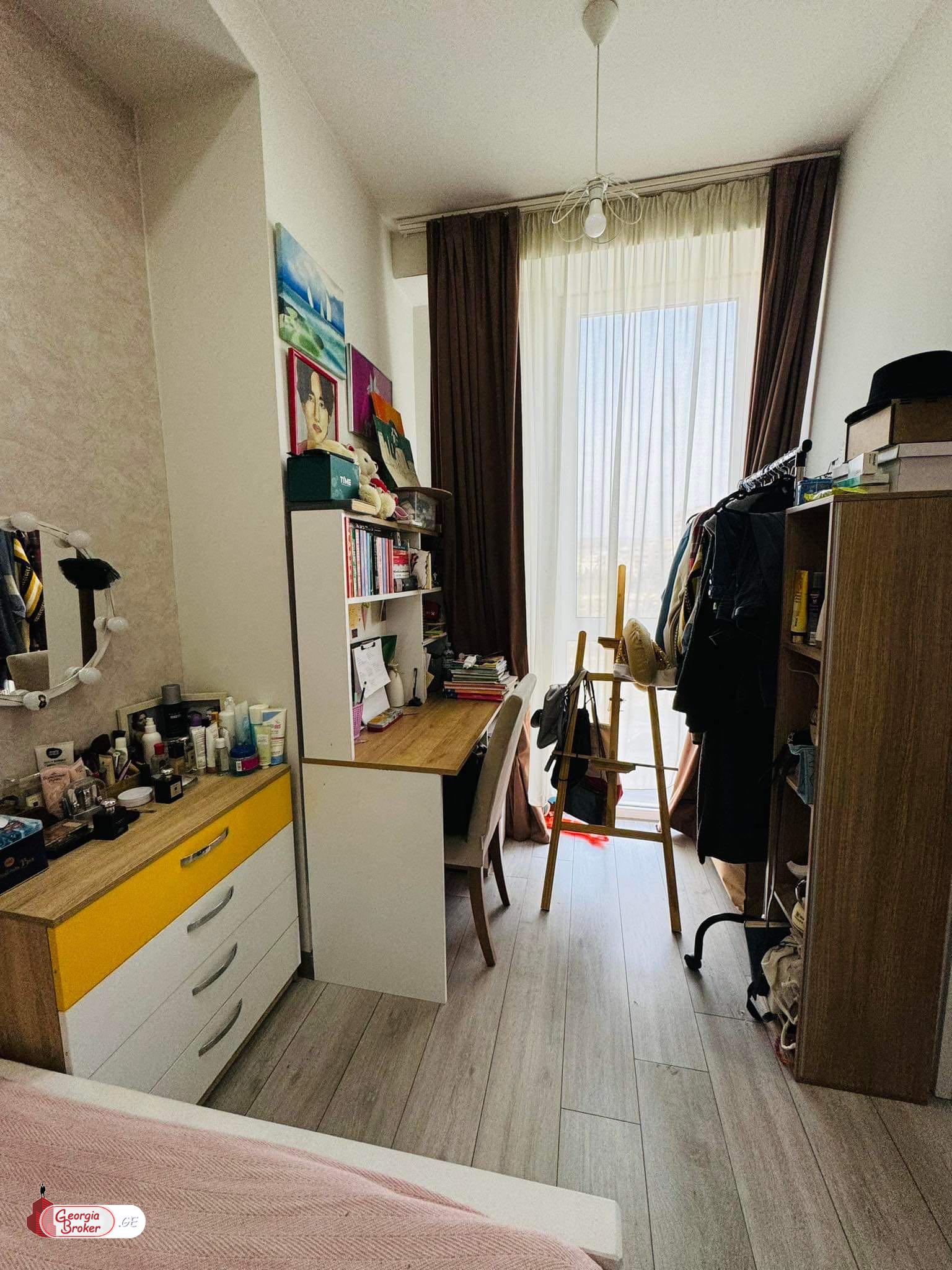 nearly repaired 4-room apartment for sale