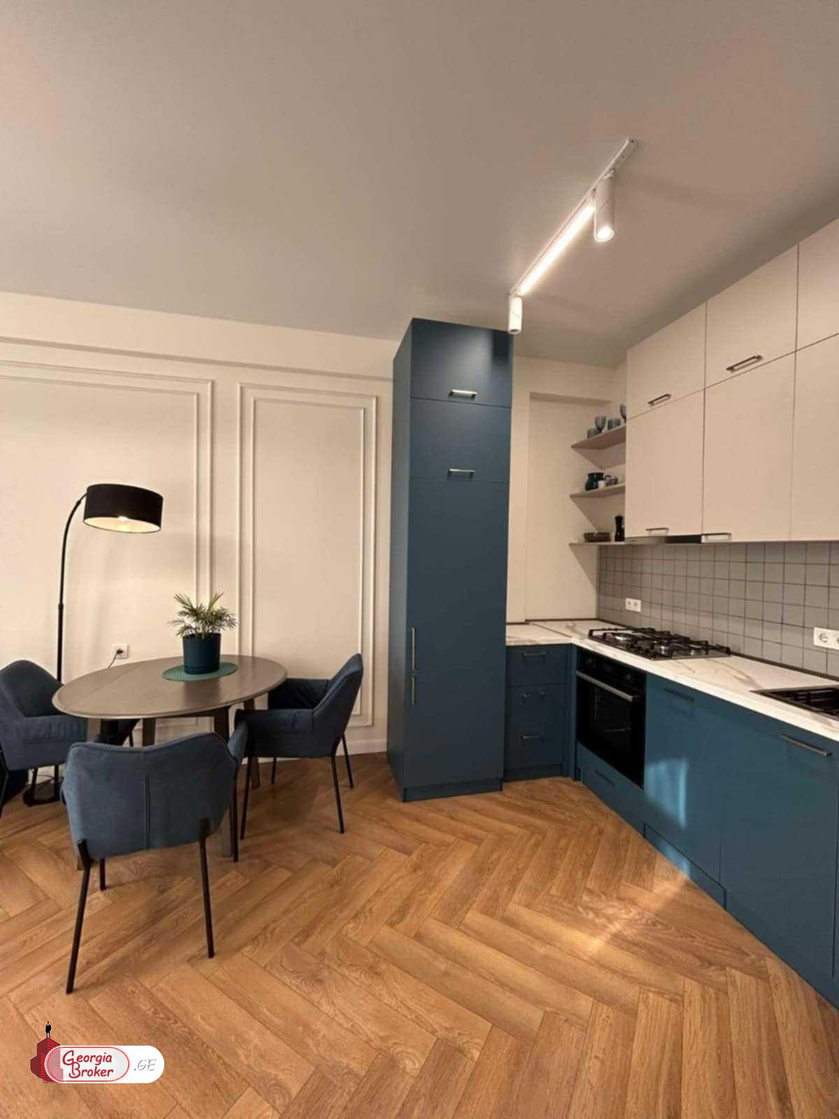 იყიდება ახალი გარემონტებული 2 ოთახიანი ბინა