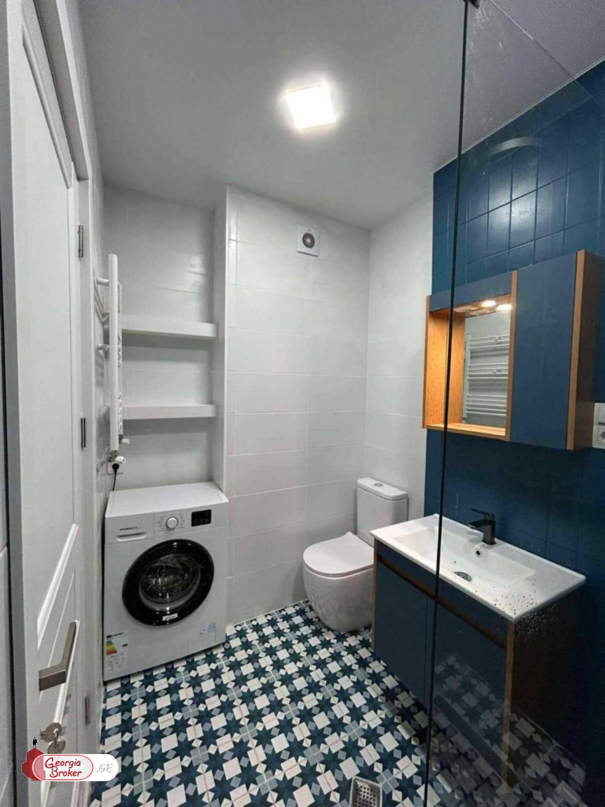 იყიდება ახალი გარემონტებული 2 ოთახიანი ბინა