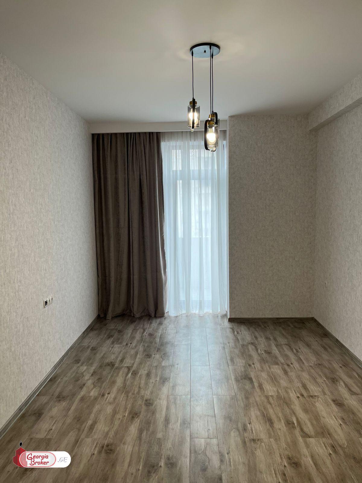 nearly repaired 2-room apartment for sale