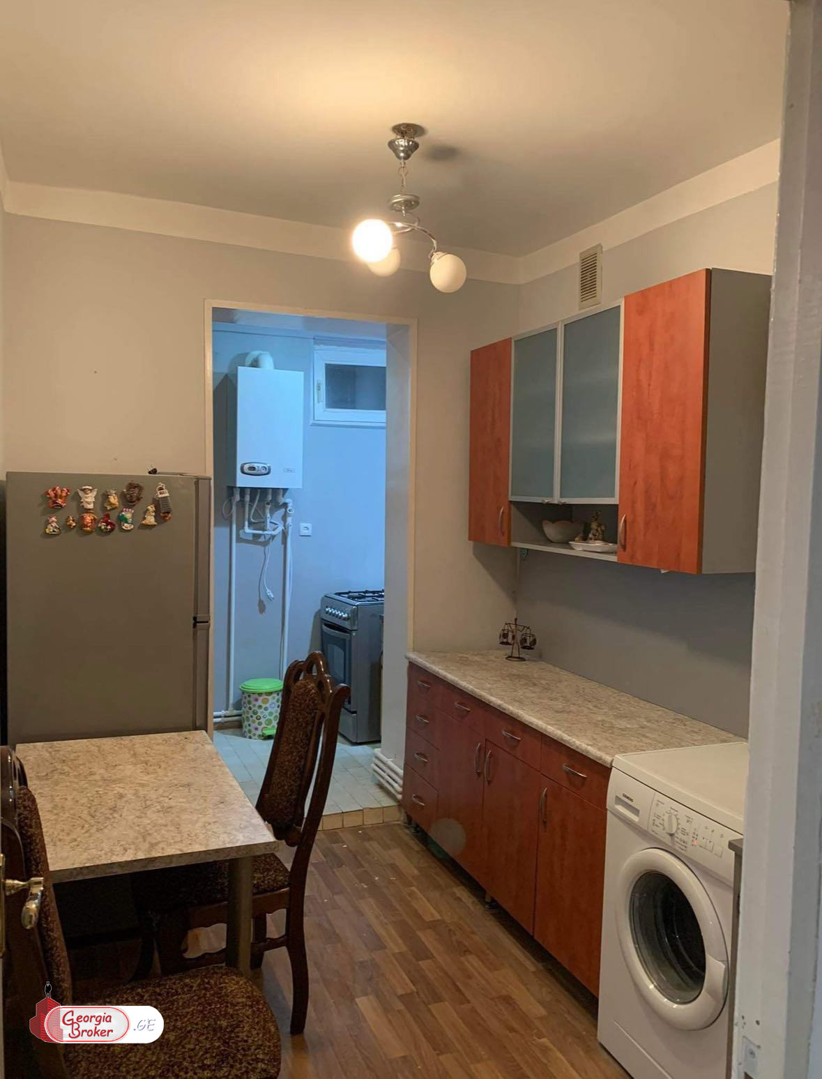 nearly repaired 2-room apartment for sale