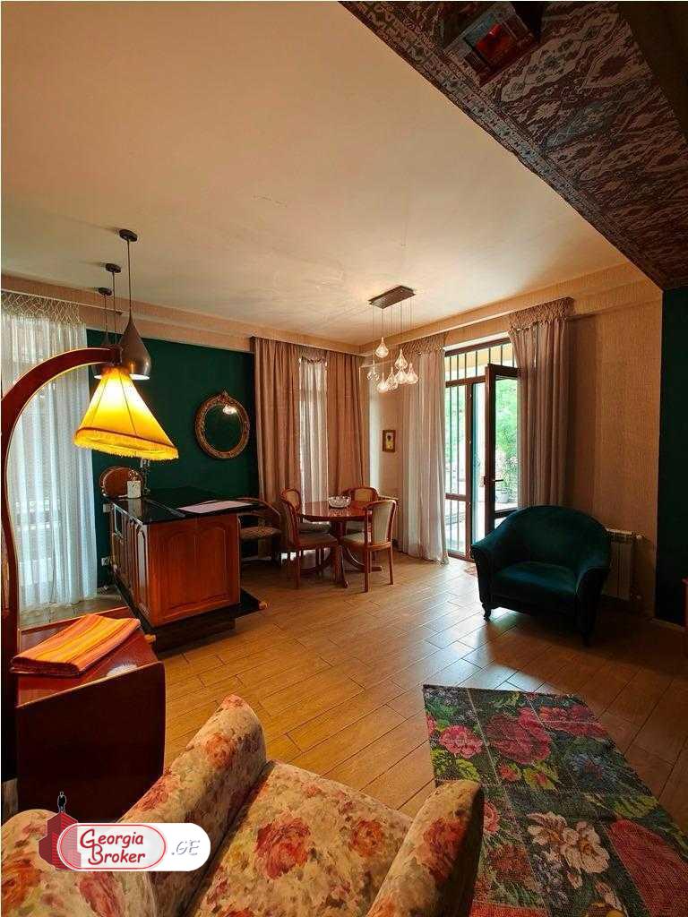 იყიდება ახალი გარემონტებული 4 ოთახიანი ბინა